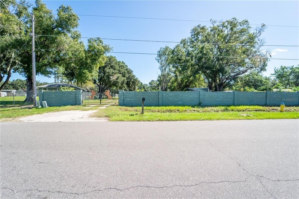 12702 Lovers Lane - Photo 2