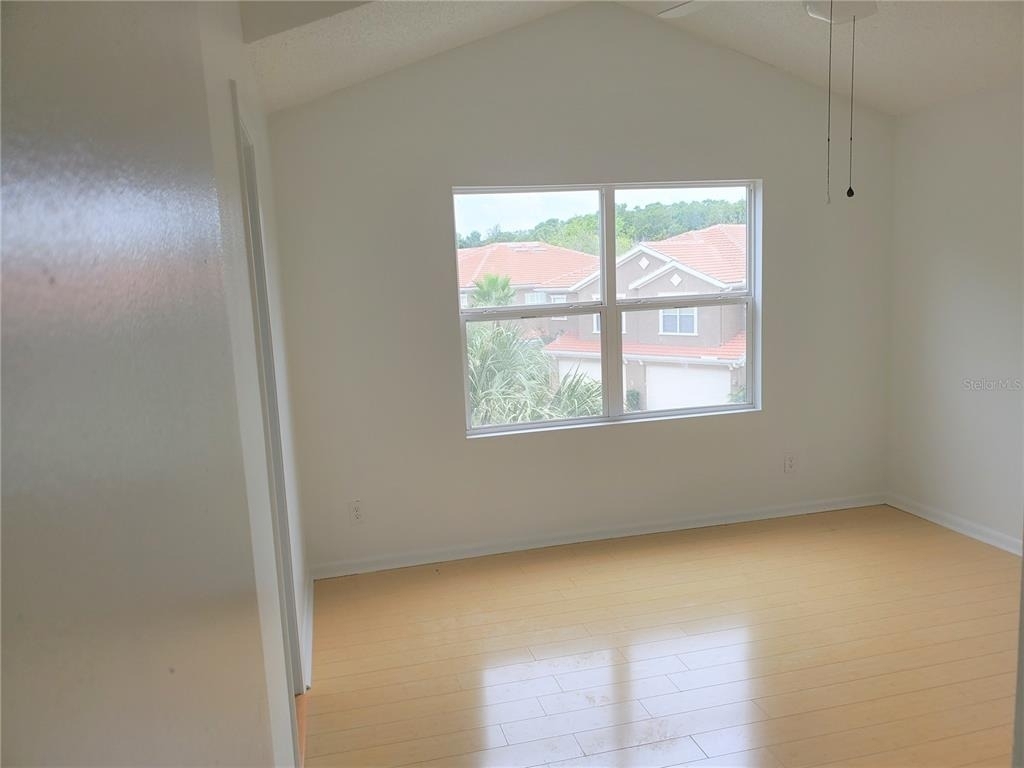15215 Amberly Drive - Photo 2