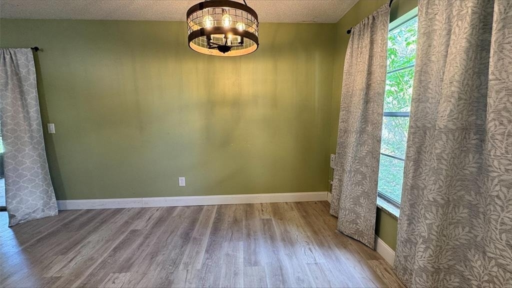 1811 Ne 29th Place - Photo 6