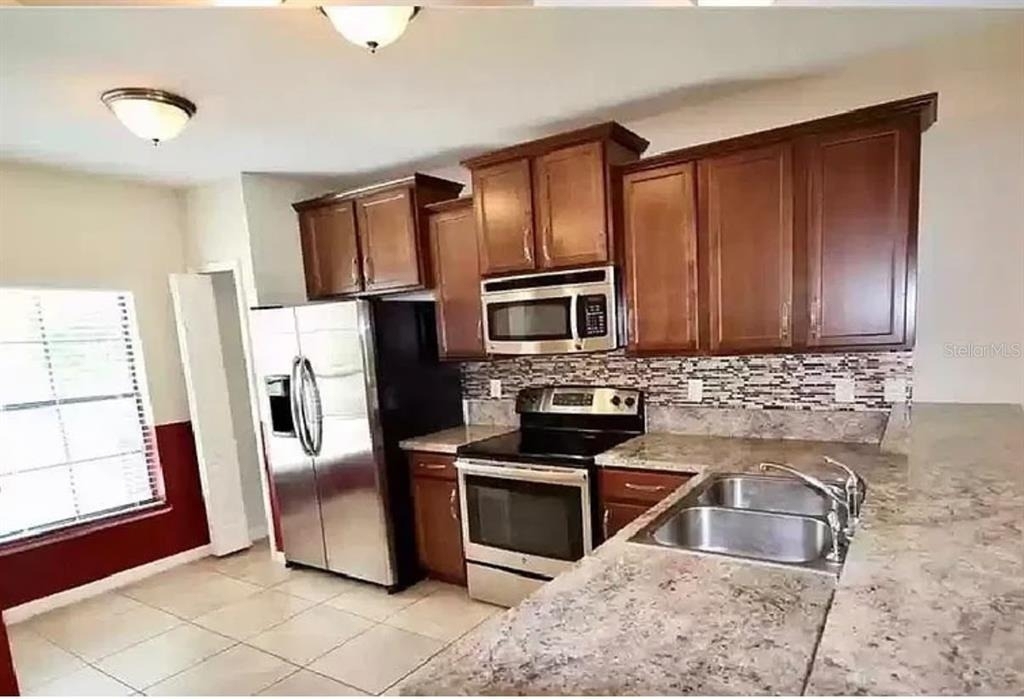 5441 Windsor Lake Circle - Photo 1