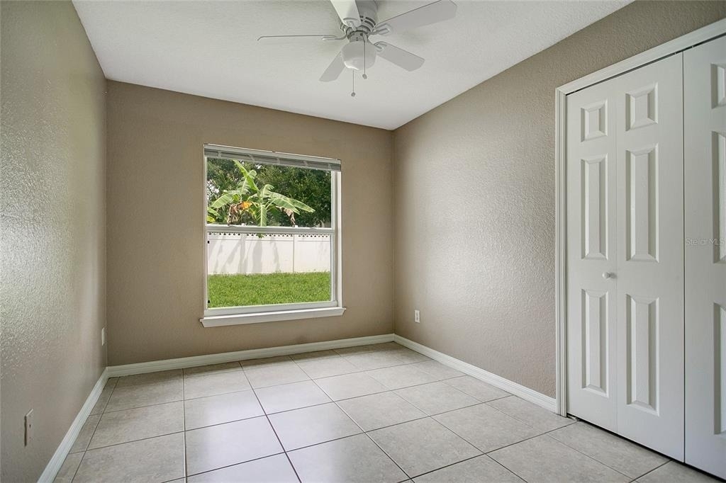 823 Douglass Avenue - Photo 8