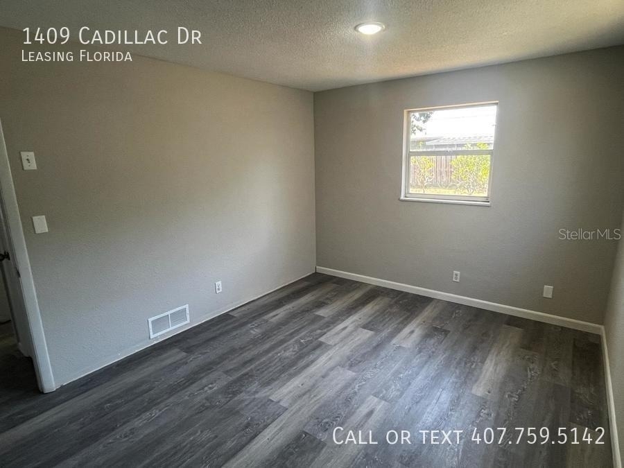 1409 Cadillac Drive - Photo 3
