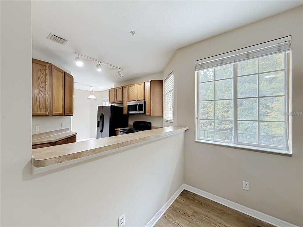 10703 Regent Square Drive - Photo 7