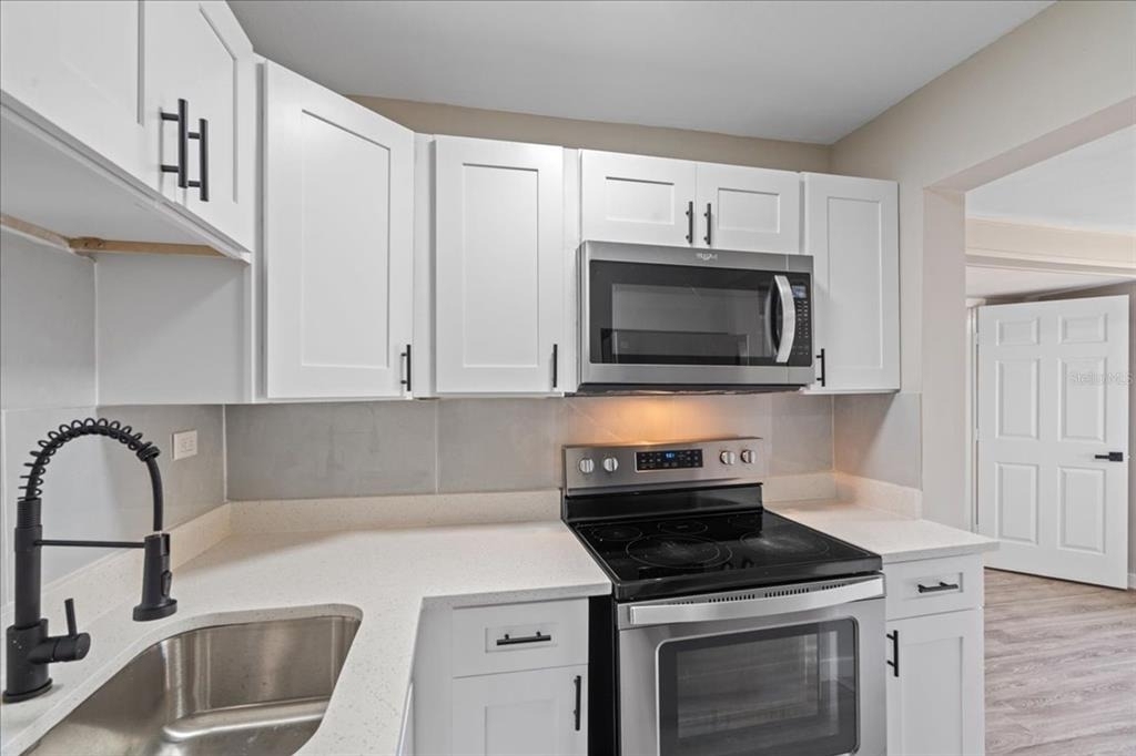 1576 S Washington Avenue - Photo 7