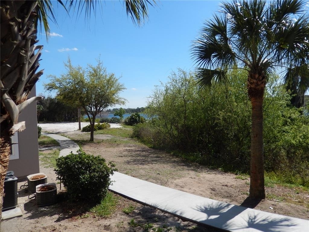 6593 Queens Borough Avenue - Photo 21
