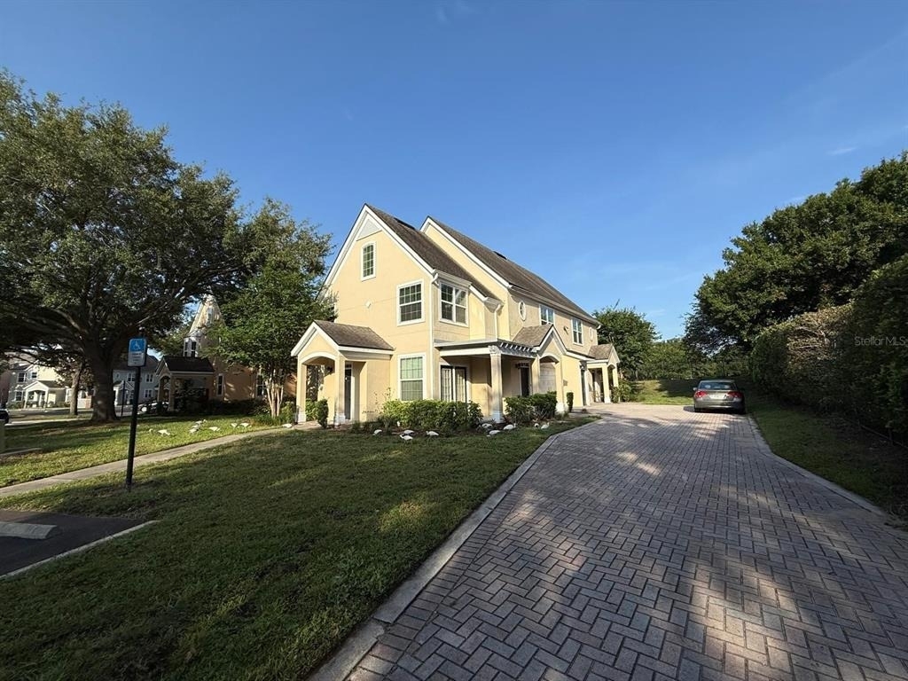 6593 Queens Borough Avenue - Photo 18