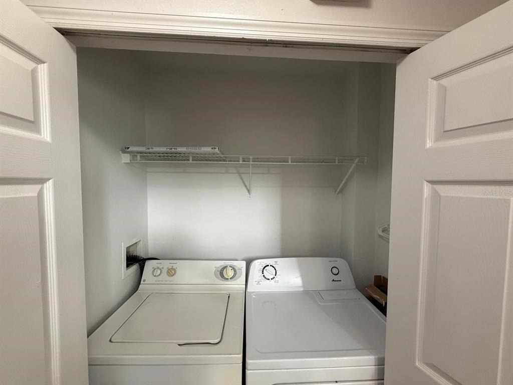 6593 Queens Borough Avenue - Photo 9