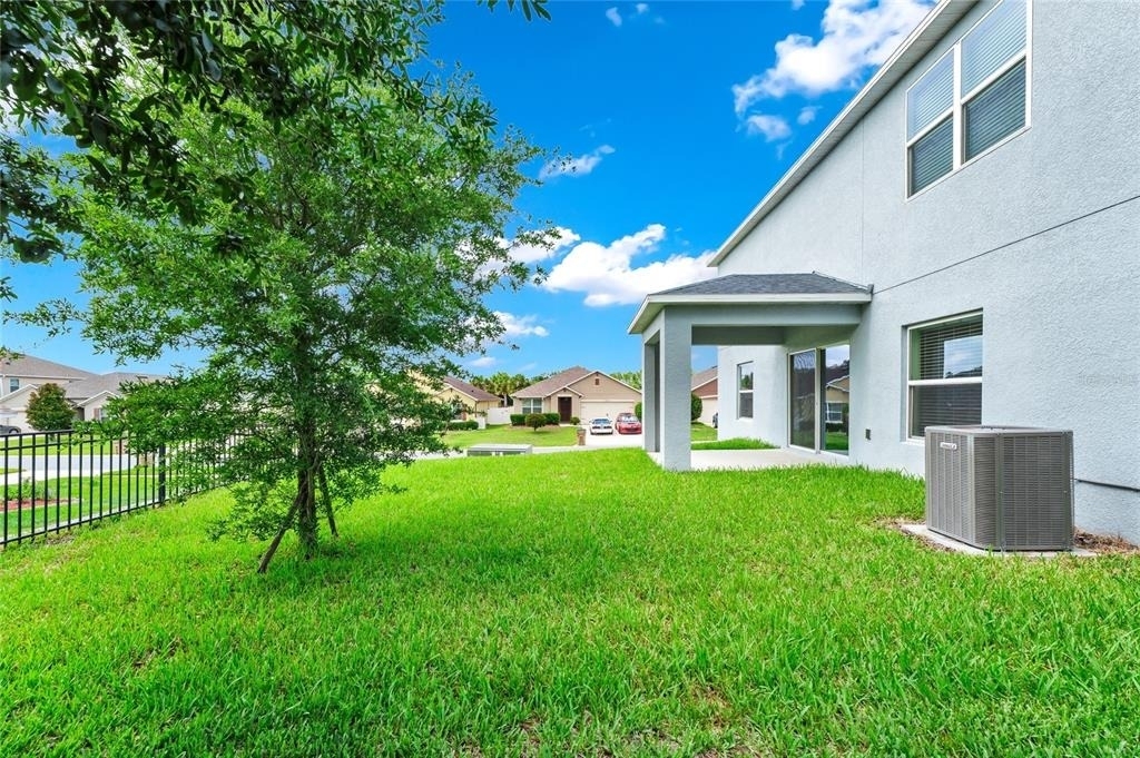 3800 Fescue Street - Photo 32