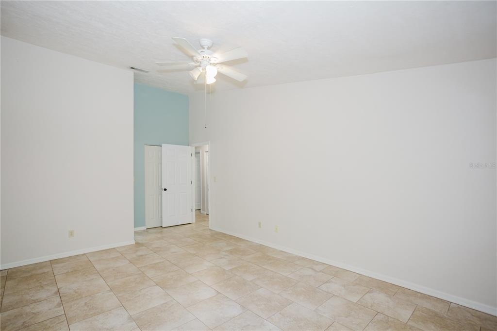 3915 Nw 7th Place - Photo 30