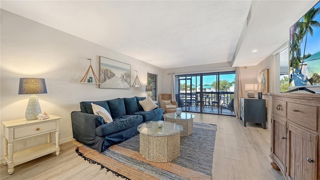 1249 Dockside Place - Photo 3