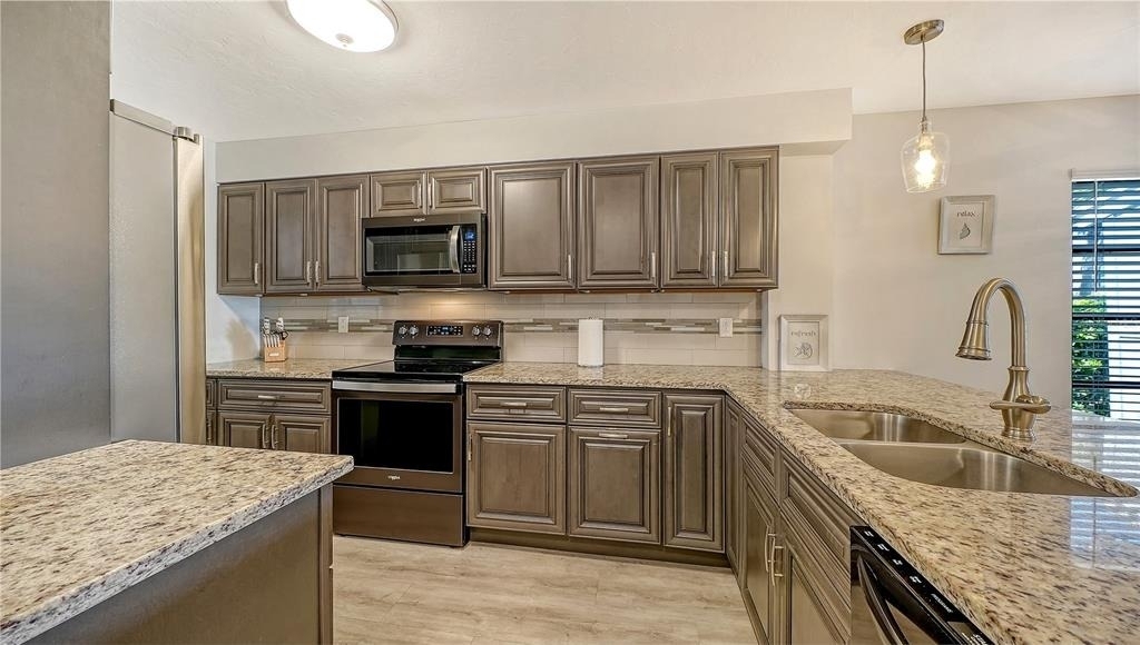 1249 Dockside Place - Photo 6
