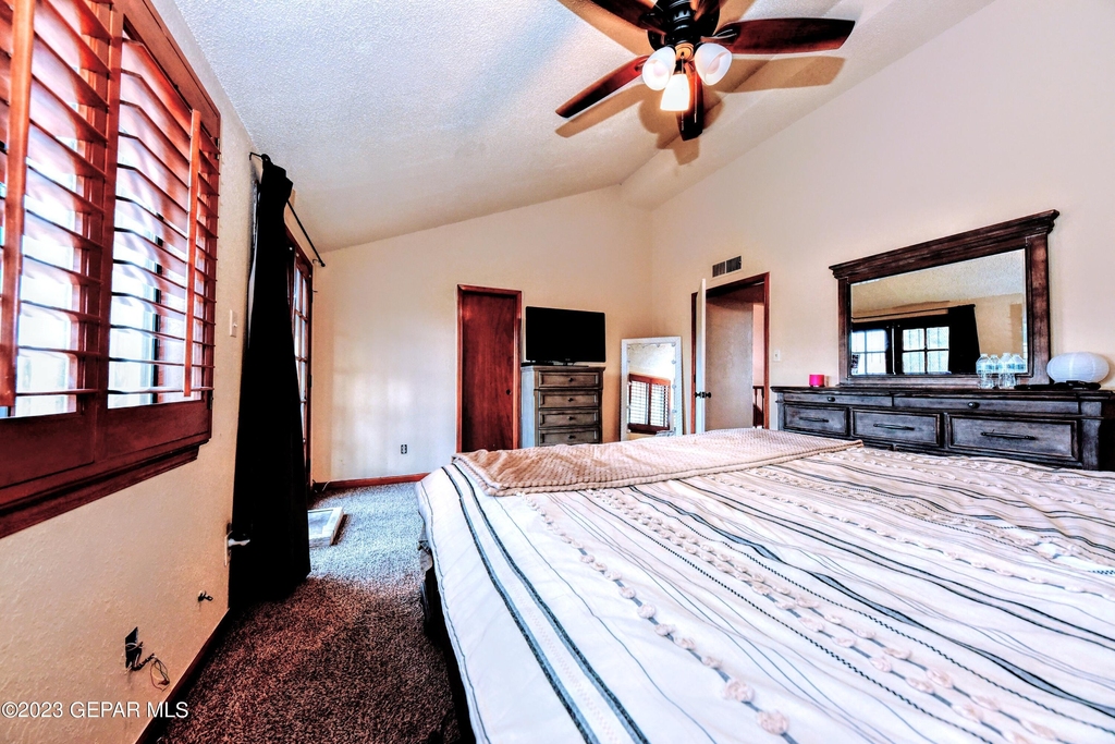 3009 Lake Spier Drive - Photo 33