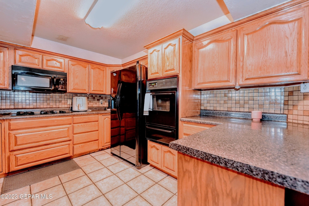 3009 Lake Spier Drive - Photo 7