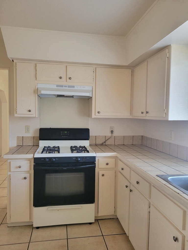 10401 Ashwood Drive - Photo 14