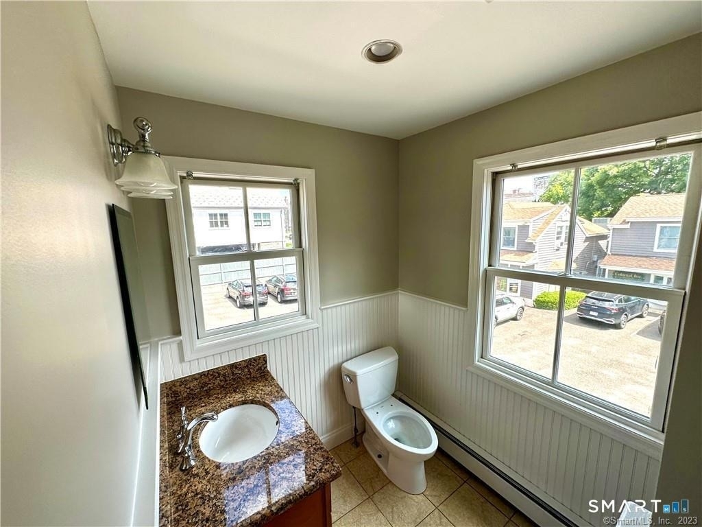 137 Mason Street - Photo 6
