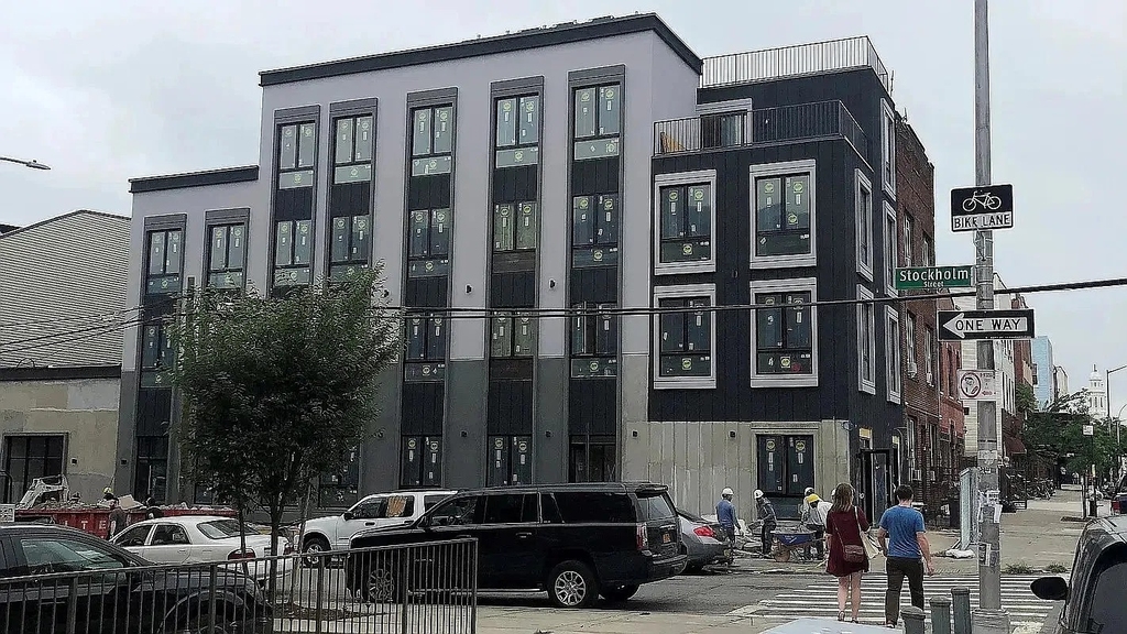 205 Central Avenue - Photo 3