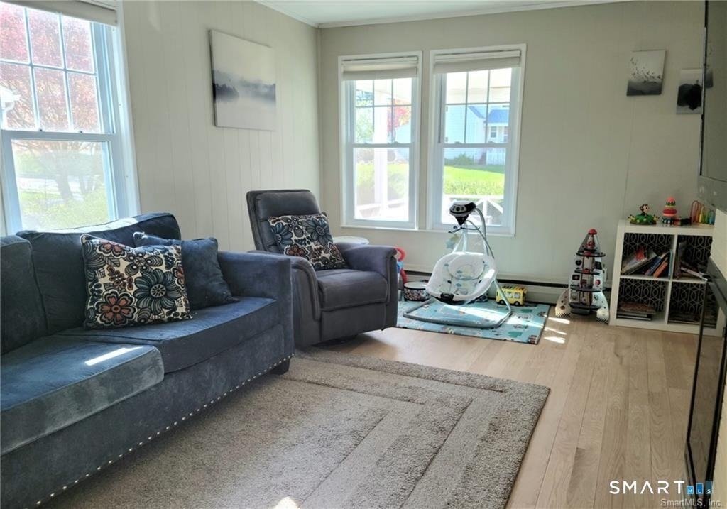 534 Fern Street - Photo 3