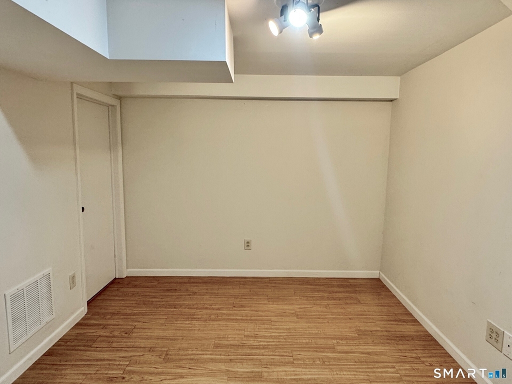 52 Wilton Crest - Photo 12