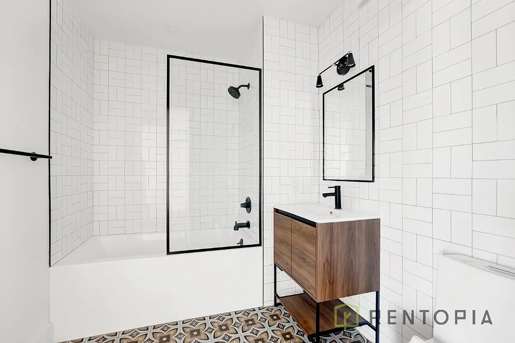 668 Bushwick Avenue - Photo 3
