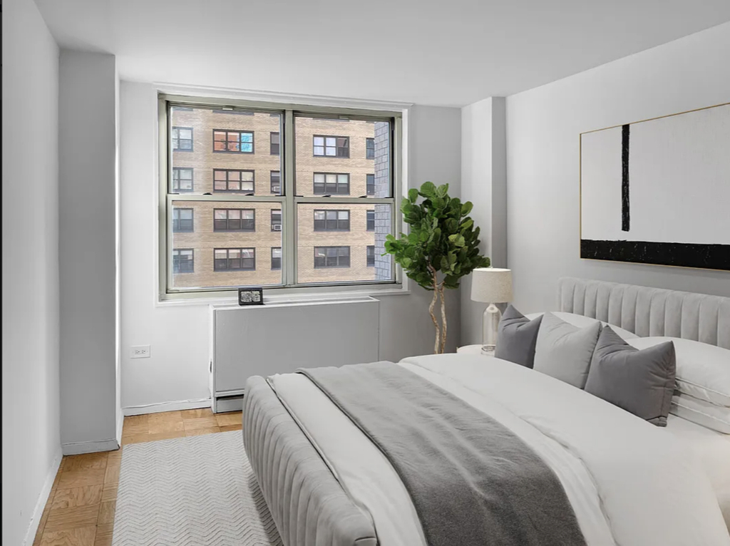 East 29th Street - Photo 1