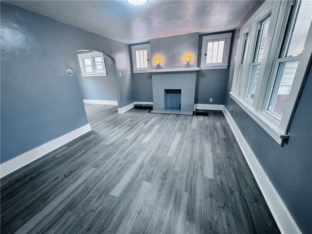 2308 Starkamp St - Photo 0