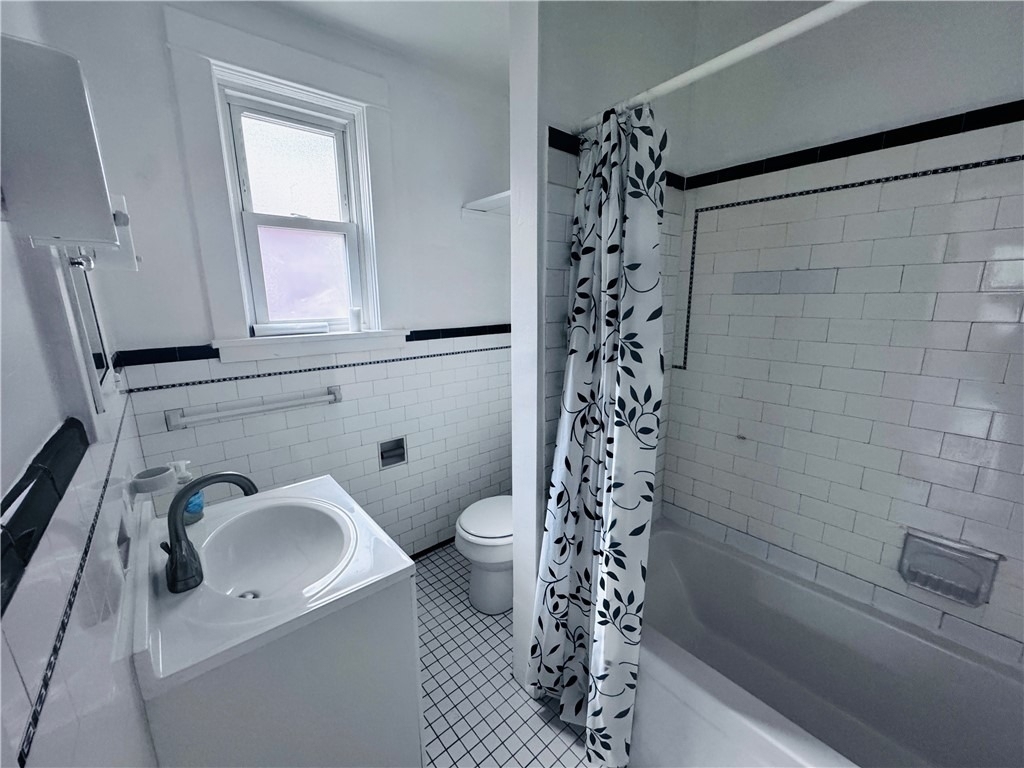 2308 Starkamp St - Photo 12
