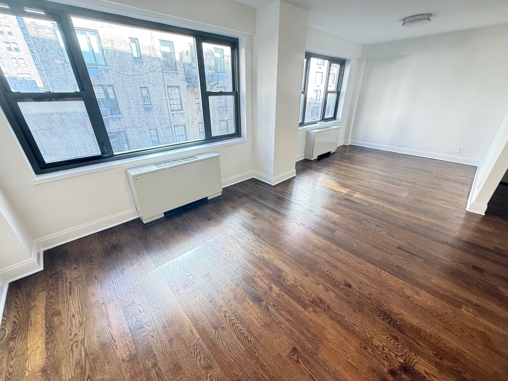 405 East 56th Street - Photo 1