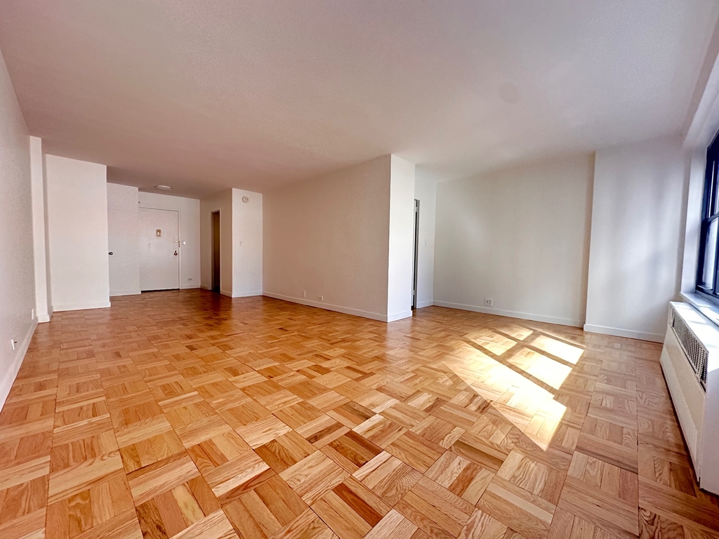145 4th Avenue - Photo 0