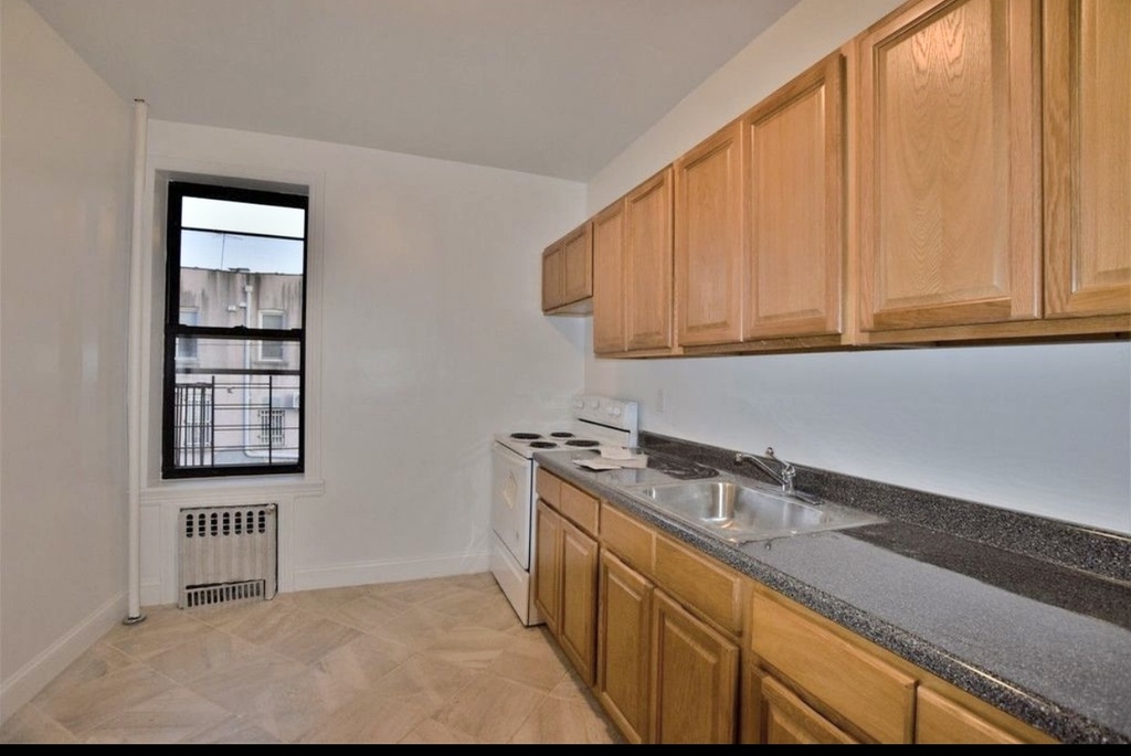 83rd Street & 18th Ave - Photo 1