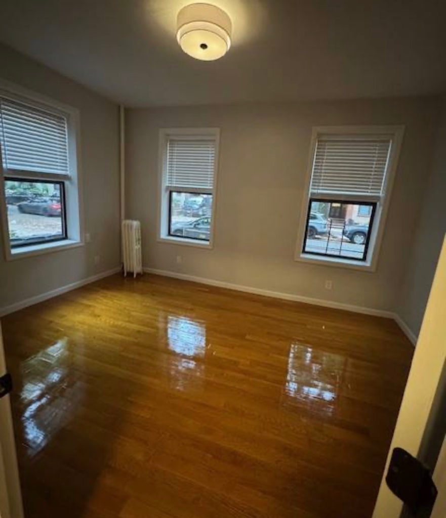 28th Street & 24th Avenue - Photo 3