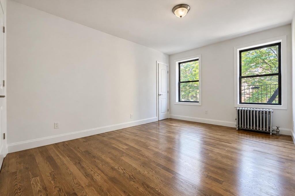 165 Pinehurst Avenue - Photo 4