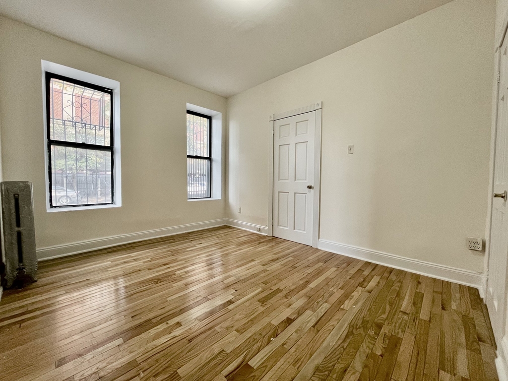 631 Edgecombe Avenue - Photo 0