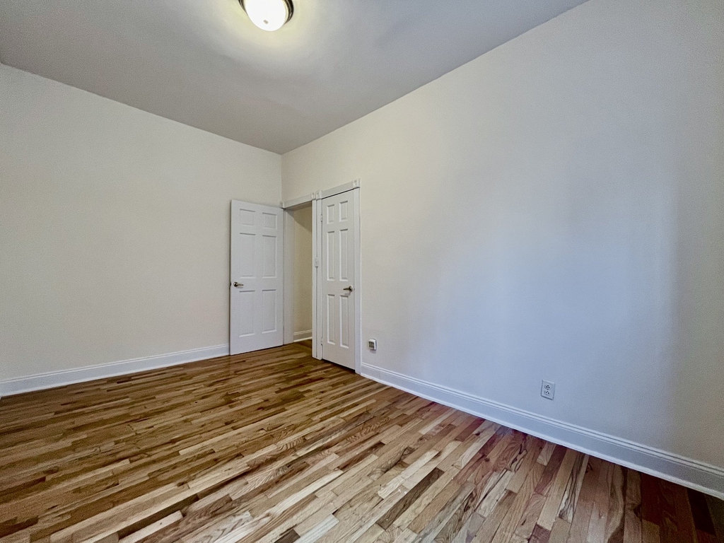 631 Edgecombe Avenue - Photo 6