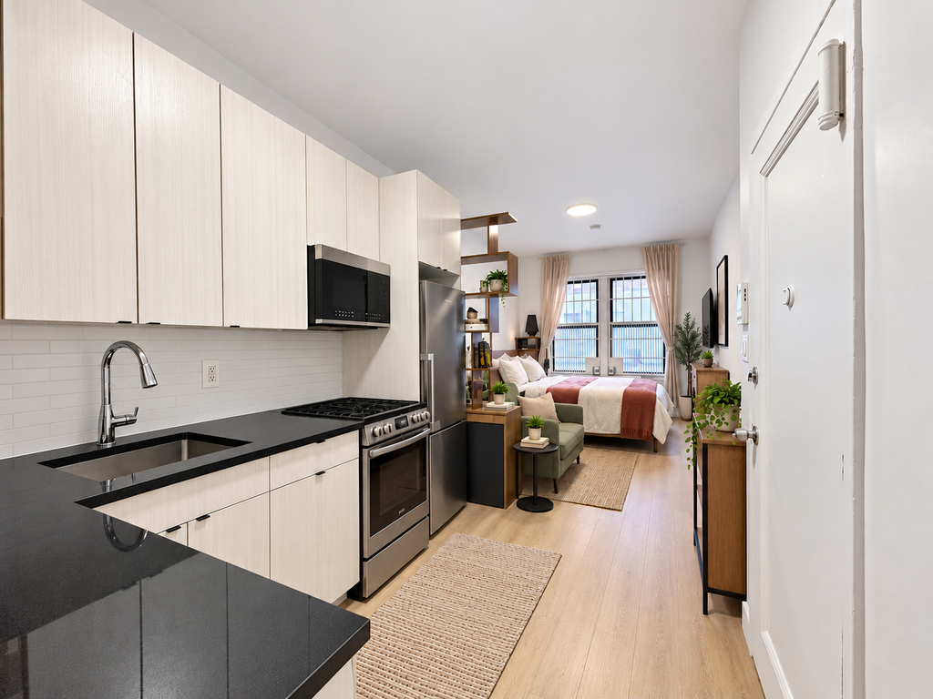 446 West 55th Street - Photo 2