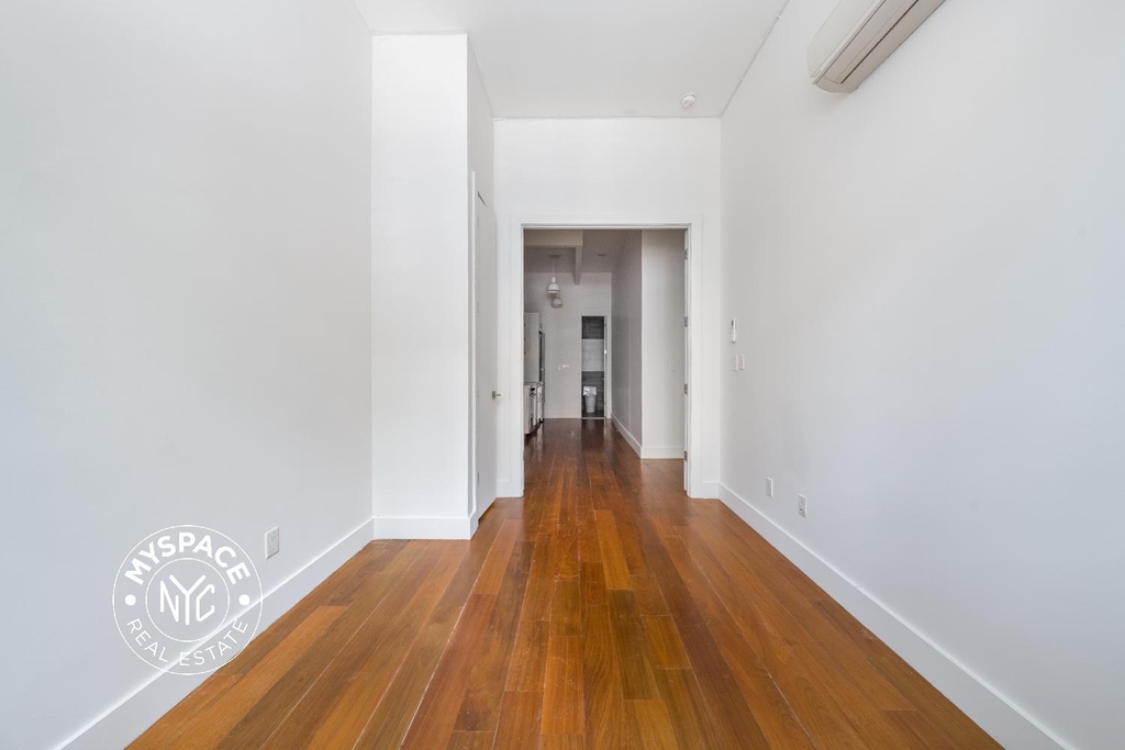 228 Kingsland Avenue - Photo 4