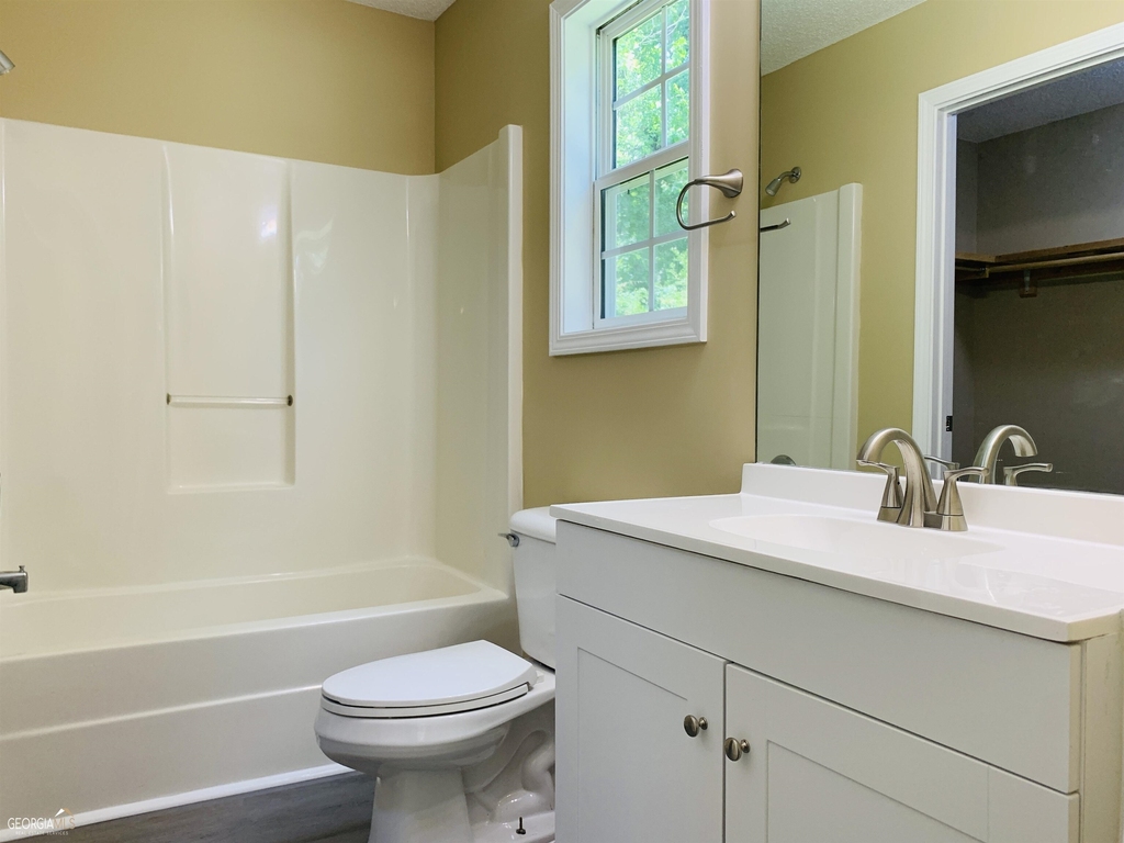 9 Bennett Street - Photo 16