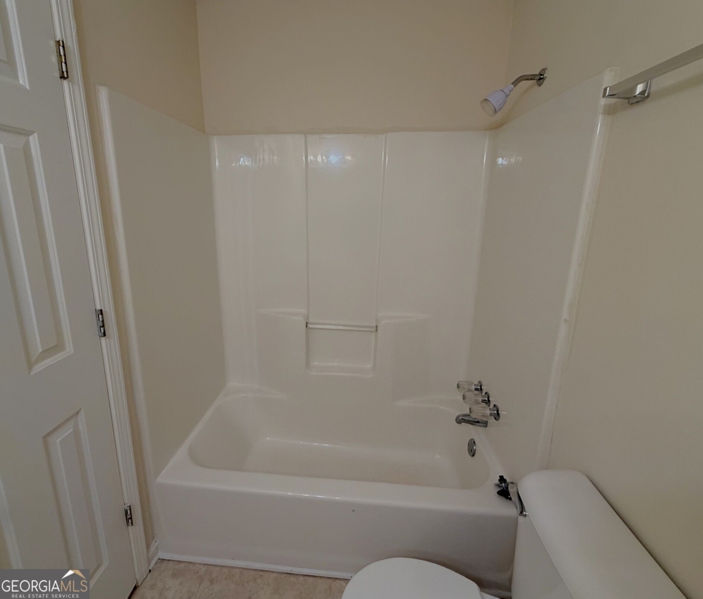81 Abbotsford Drive - Photo 12