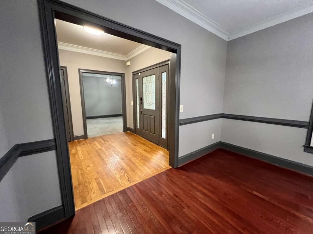 5035 Hamptons Club Drive - Photo 8