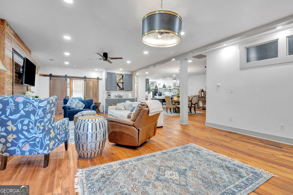 133 W Washington Street - Photo 14