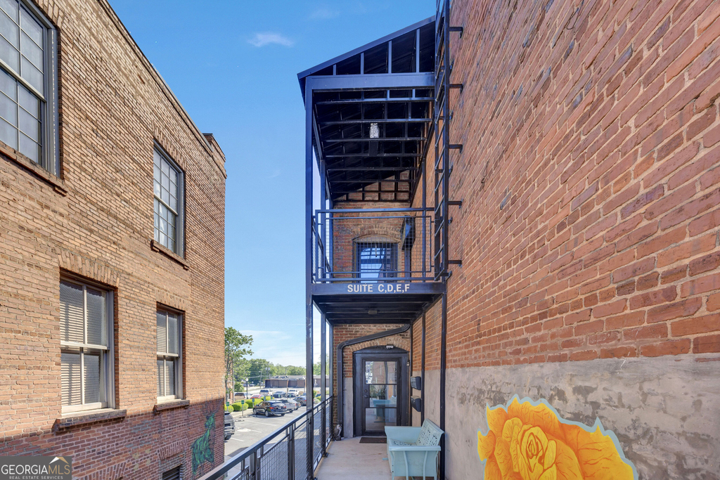 133 W Washington Street - Photo 36