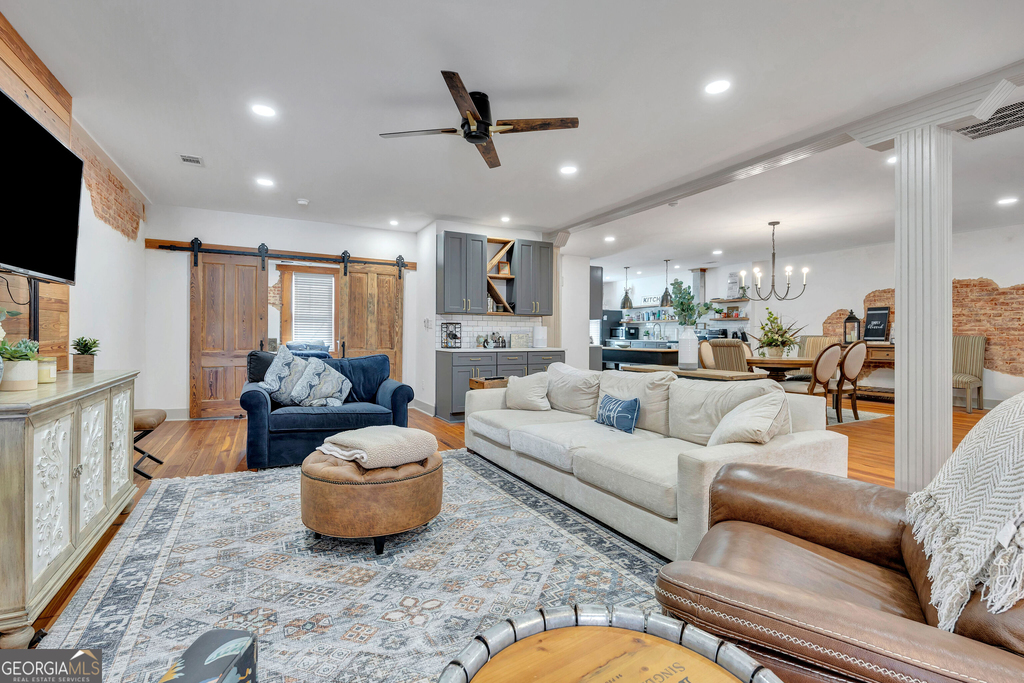 133 W Washington Street - Photo 11
