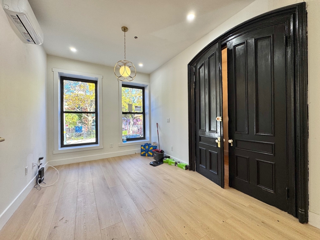 20 Hancock Street - Photo 2