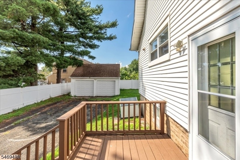 1320 Liberty Ave - Photo 23