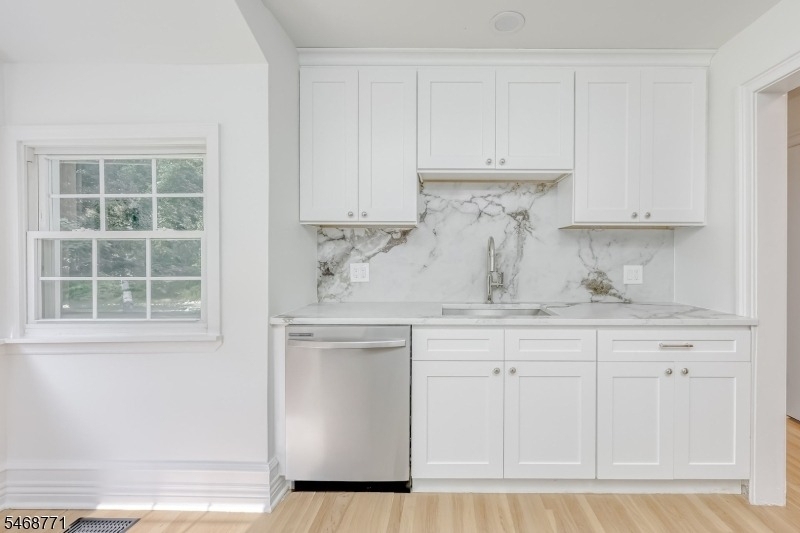 924 Franklin Ave - Photo 7