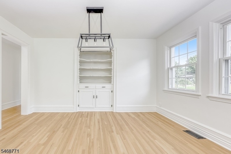 924 Franklin Ave - Photo 4