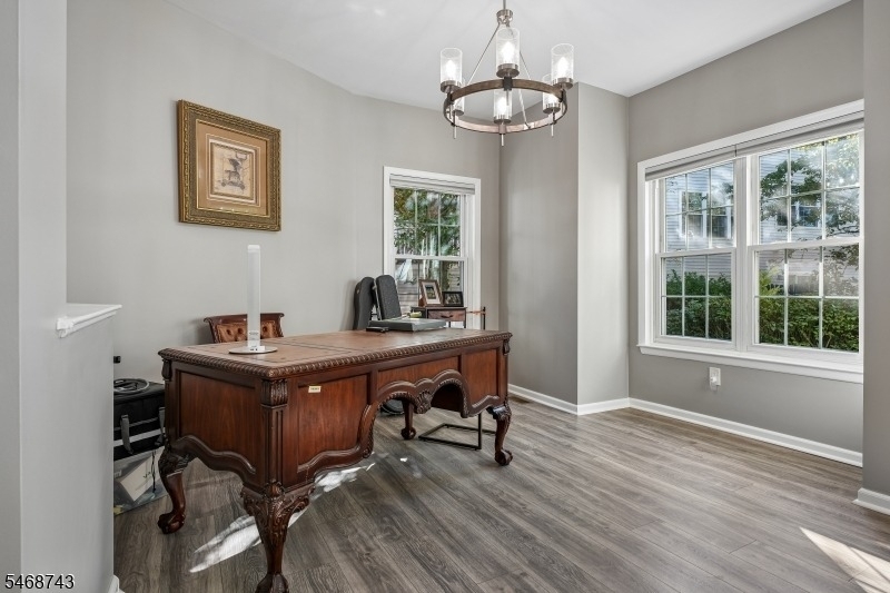 1602 Northcrest Ter - Photo 4