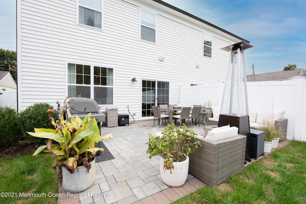 90 River Street - Photo 21