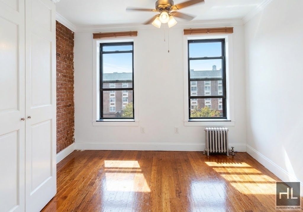 10th Ave. - Photo 1
