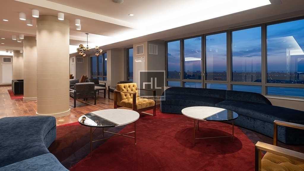 West 57th Street - Photo 14