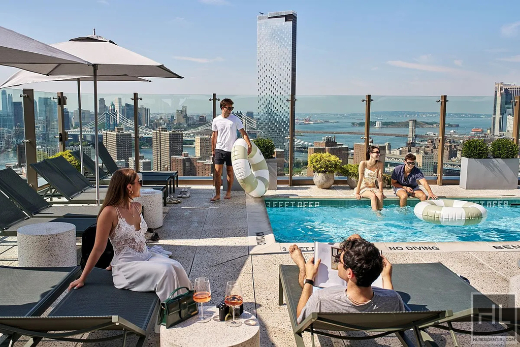 Suffolk Street - Photo 6